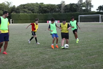 Projeto Verão 2019 - Aulas de Futebol de Campo