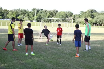Projeto Verão 2019 - Aulas de Futebol de Campo