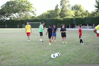 Projeto Verão 2019 - Aulas de Futebol de Campo