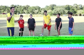 Projeto Verão 2019 - Aulas de Futebol de Campo