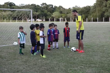Projeto Verão 2019 - Aulas de Futebol de Campo