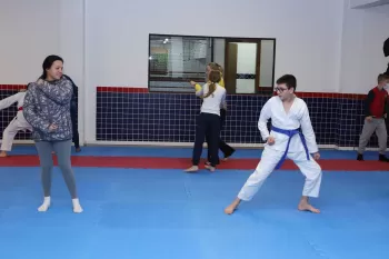 Karate - Especial Dia das Mães