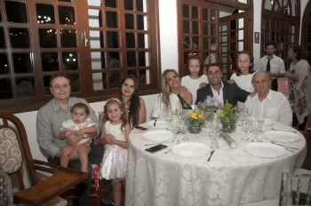 Réveillon - Jantar Pais e Filhos
