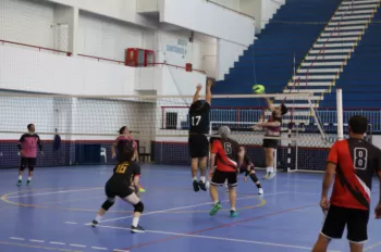 Torneio de Vôlei Misto - 2025