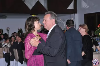 Clube Dores