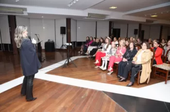 Lançamento do Selo de 45 anos da inauguração do Clube Dores