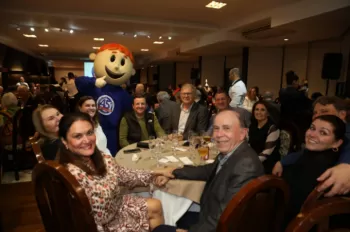 Lançamento do Selo de 45 anos da inauguração do Clube Dores