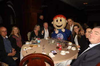 Lançamento do Selo de 45 anos da inauguração do Clube Dores