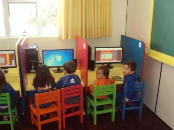 Atividades Multidisciplinares da Escola Doritos - Informática