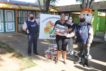Dores em Ação Social: Doações Escola Caic