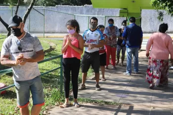 Dores em Ação Social: Doações Escola Caic
