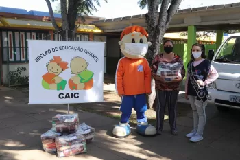 Dores em Ação Social: Doações Escola Caic