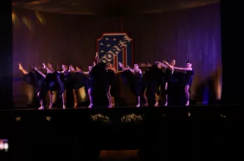 Espetáculo de Dança - A.C.R.E.D.I.T.A