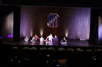 Espetáculo de Dança - A.C.R.E.D.I.T.A