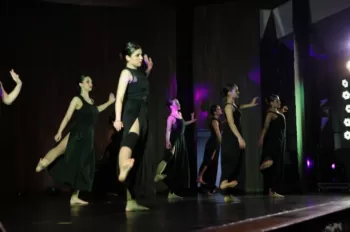 Espetáculo de Dança - A.C.R.E.D.I.T.A