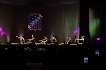 Espetáculo de Dança - A.C.R.E.D.I.T.A