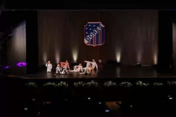 Espetáculo de Dança - A.C.R.E.D.I.T.A