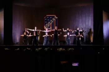Espetáculo de Dança - A.C.R.E.D.I.T.A