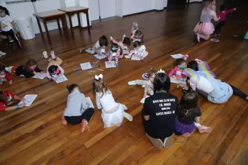 Tarde Encantada na Dança