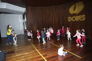 Tarde Encantada na Dança