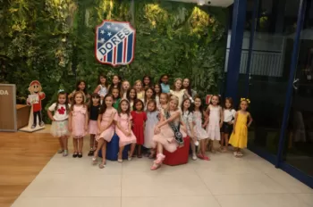 Anfitriãs - Jantar Infantil Baixinhos em Ação - 2026