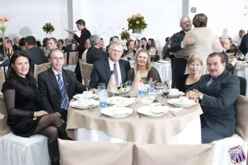 Clube Dores
