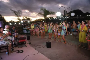 Luau no Praia!
