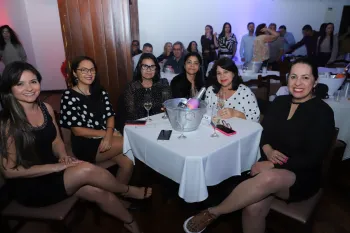 Embalos de Sábado à Noite