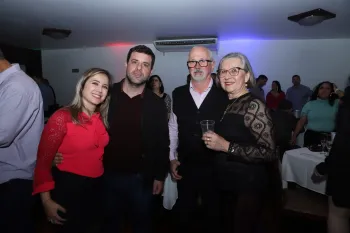 Embalos de Sábado à Noite