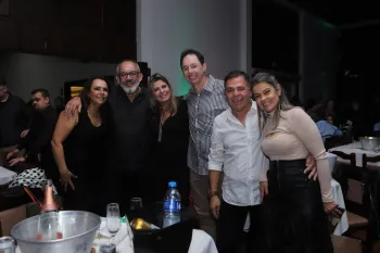Embalos de Sábado à Noite