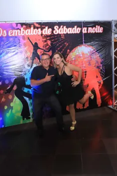 Embalos de Sábado à Noite
