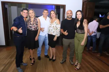Embalos de Sábado à Noite