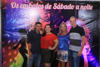 Embalos de Sábado à Noite