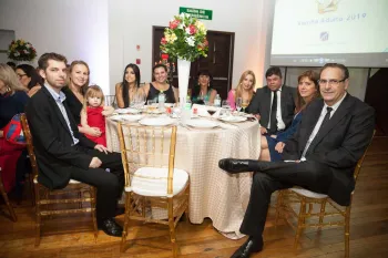 Jantar Baile Acalentos de Outono