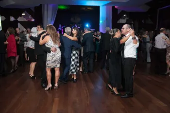 Jantar Baile Acalentos de Outono
