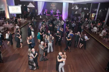 Jantar Baile Acalentos de Outono