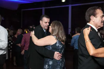 Jantar Baile Acalentos de Outono
