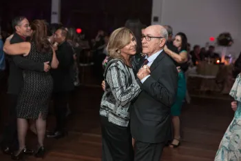 Jantar Baile Acalentos de Outono