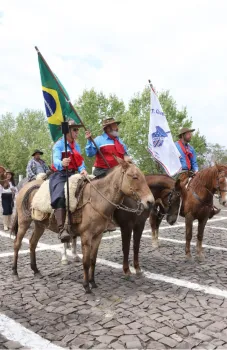 Abertura da Semana Farroupilha/Chegada da Chama Crioula