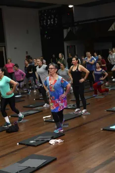 Aula Master de Pilates e Yoga