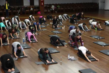 Aula Master de Pilates e Yoga