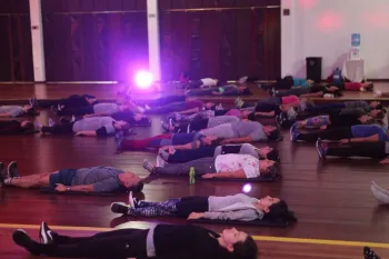 Aula Master de Pilates e Yoga