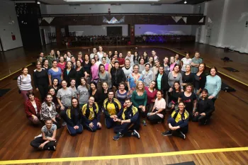 Aula Master de Pilates e Yoga