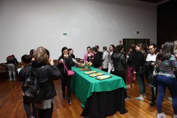 Aula Master de Pilates e Yoga