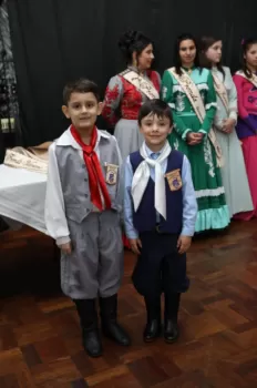 Noite do Grupo de Danças Adulto