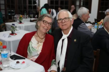 Noite do Grupo de Danças Adulto