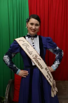 Noite do Grupo de Danças Adulto