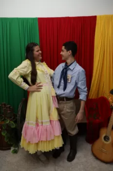 Noite do Grupo de Danças Adulto