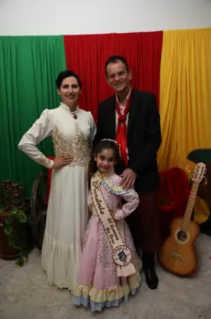 Noite do Grupo de Danças Adulto