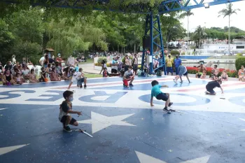 Apresentação Cia Dores